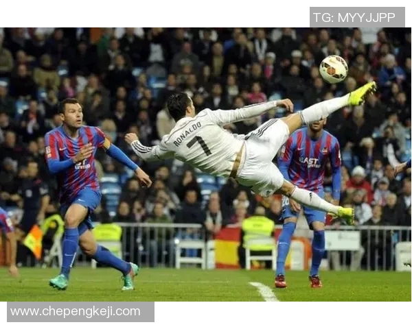 昔日恩怨再燃 C罗与老队友宿命对决再现绿茵场